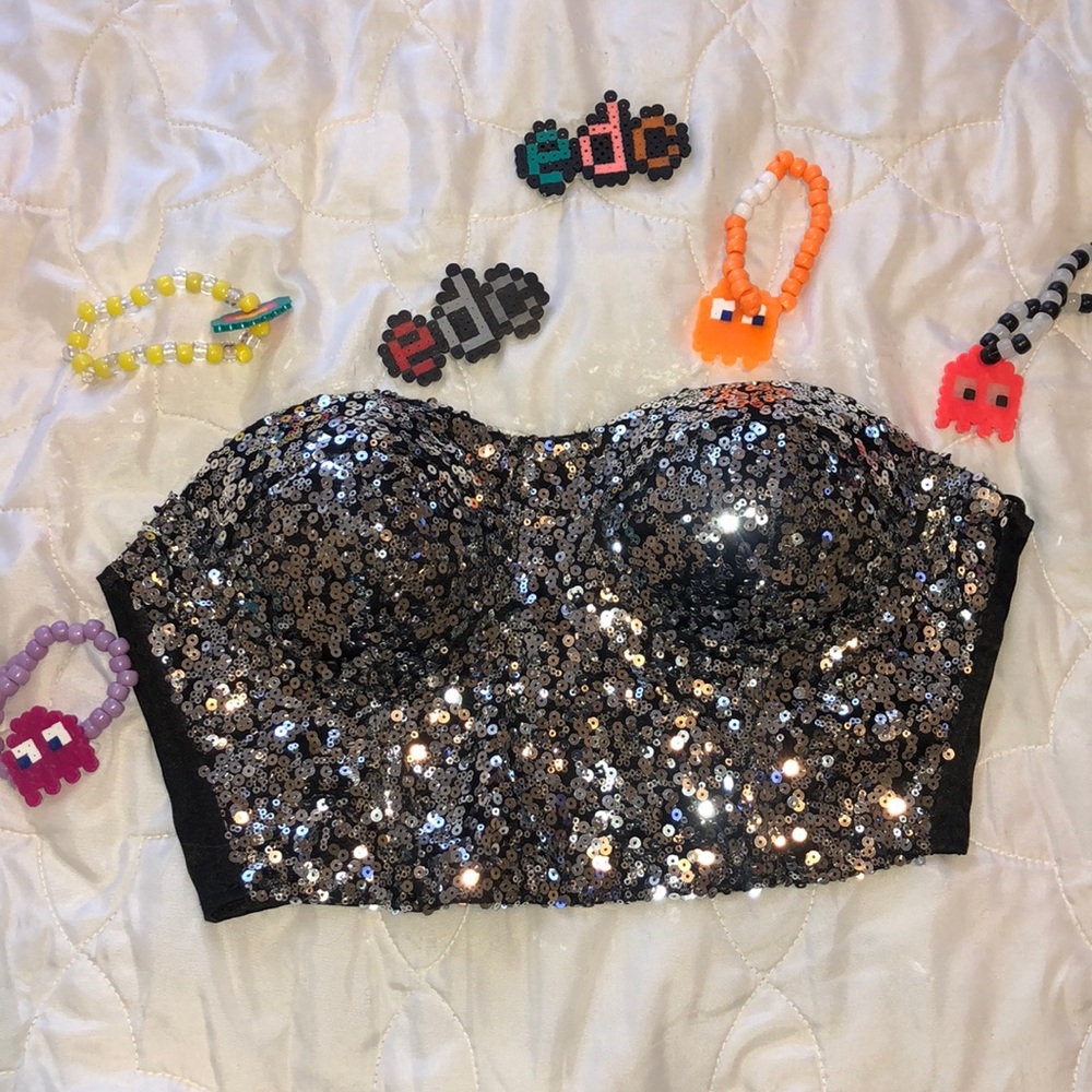 Rave crop top